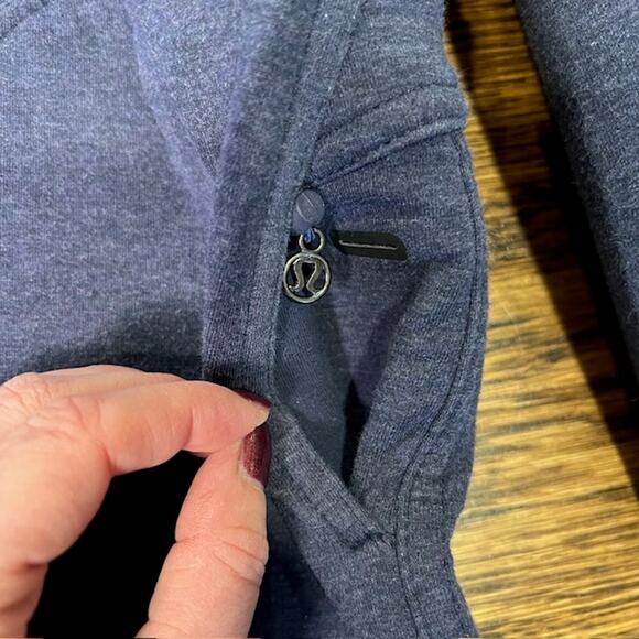 Lululemon City Bound Wrap Jacket Womens M Indigo Blue Reversable Hooded Pockets - Picture 7 of 9